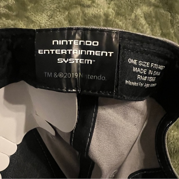 Nintendo (NES) Hat One Size Fits Most - Picture 3 of 5